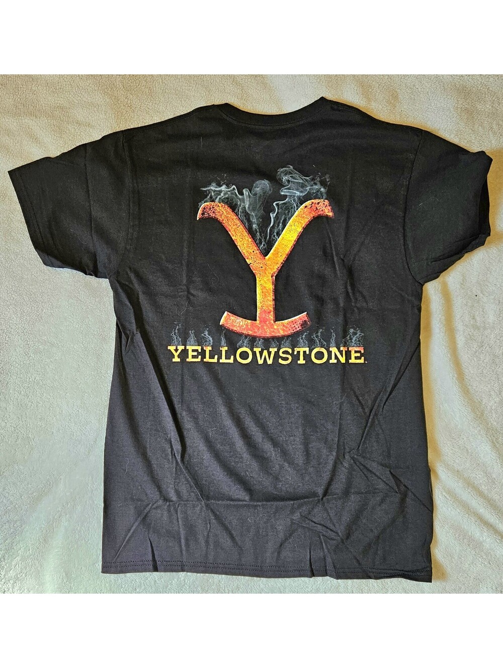 Yellowstone TV Show Dutton Ranch "Smoke Logo" T shirt LARGE NWOT